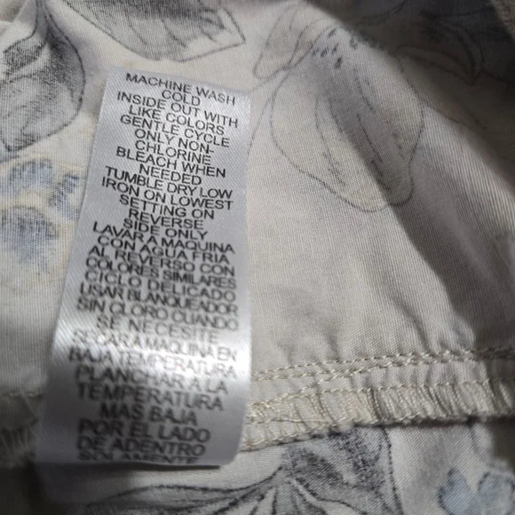 Women's Democracy "Flex"-ellent Beige Floral Crop Pants Size 12 - Picture 7 of 14